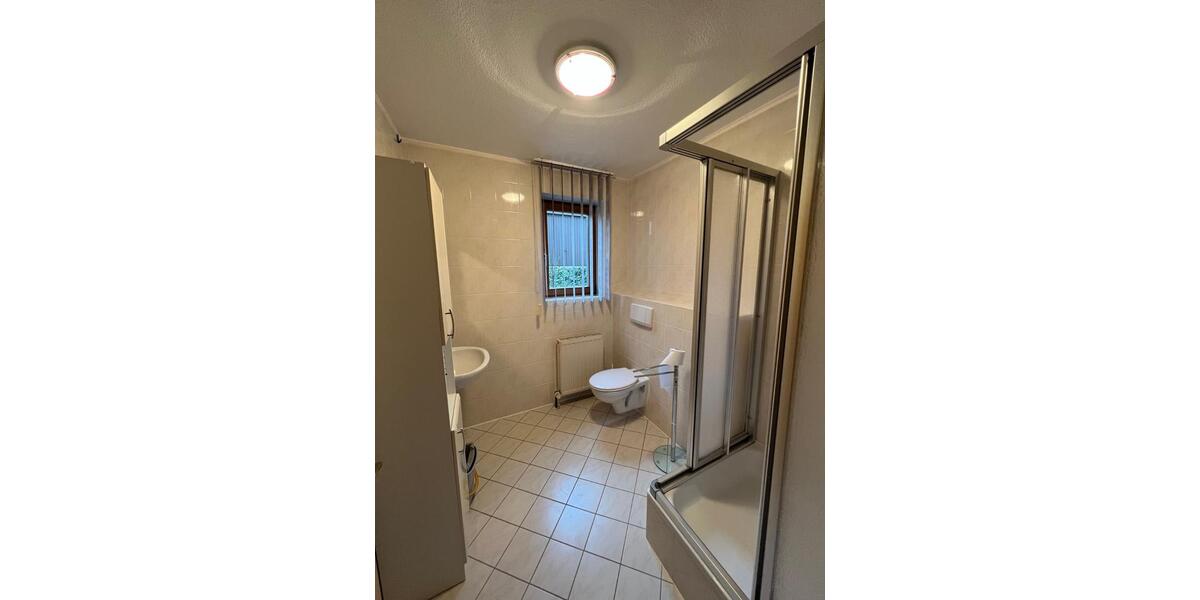 Etagenwohnung Zeitz - 1 Zimmer, 31 m&sup2;, 240&euro; | Angebot:25127591