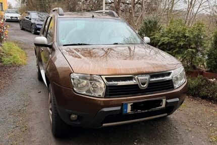Dacia Duster 99.000 km 5.300 &euro; Gera 07546