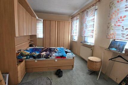 Wohnung Meerane - 8 Zimmer, 180 m&sup2;, 45.000&euro; | Angebot:26757988