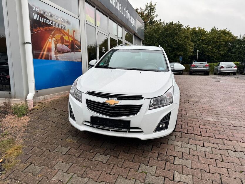 Chevrolet Cruze 108.500 km 5.900 € Zwickau 08056