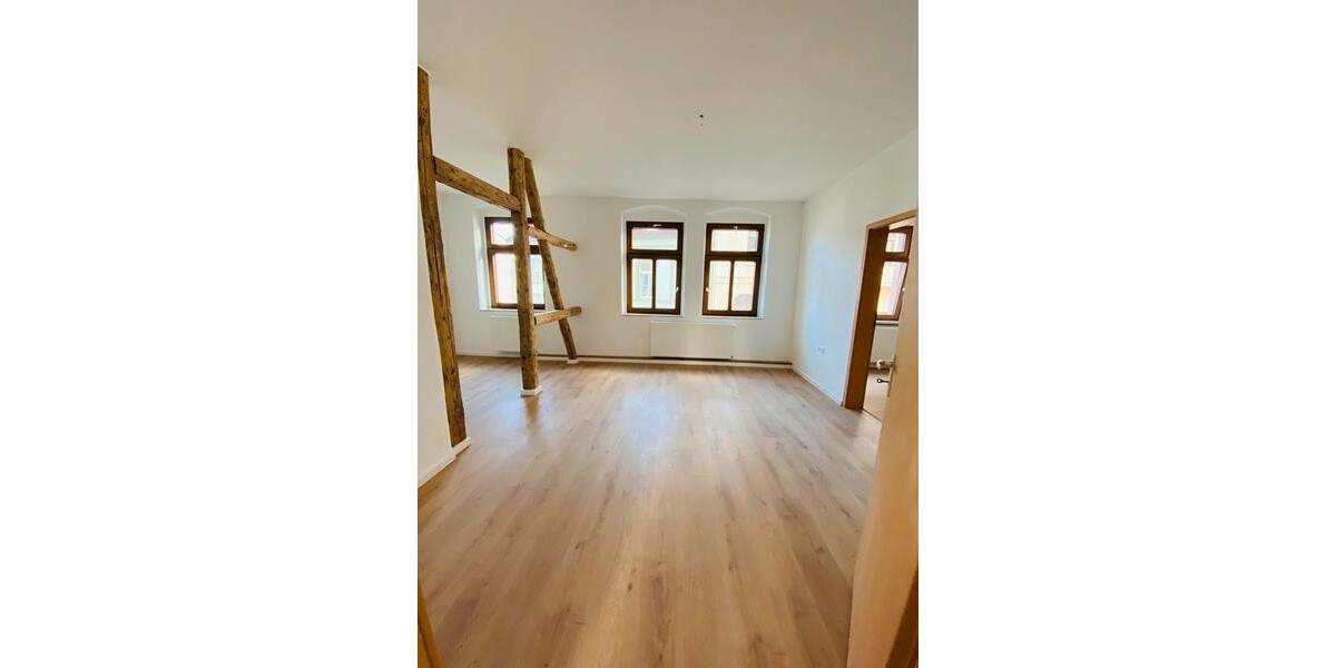 Etagenwohnung Meerane - 2 Zimmer, 58 m&sup2;, 319&euro; | Angebot:25376877