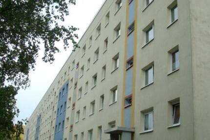 Werthaltiges Wohnen: Helle 2-Zimmer-Wohnung mit Balkon & Wo 2 zimmer