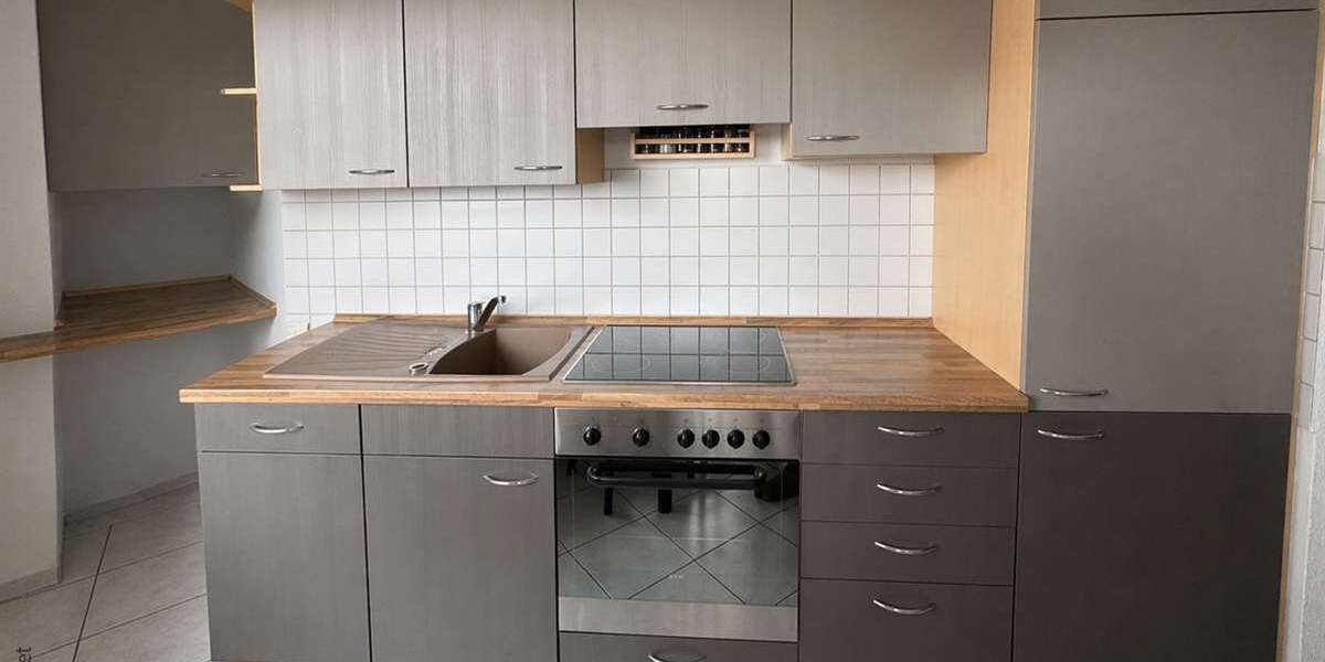 Etagenwohnung Gera Ostviertel - 2 Zimmer, 58 m&sup2;, 357&euro; | Angebot:26359302