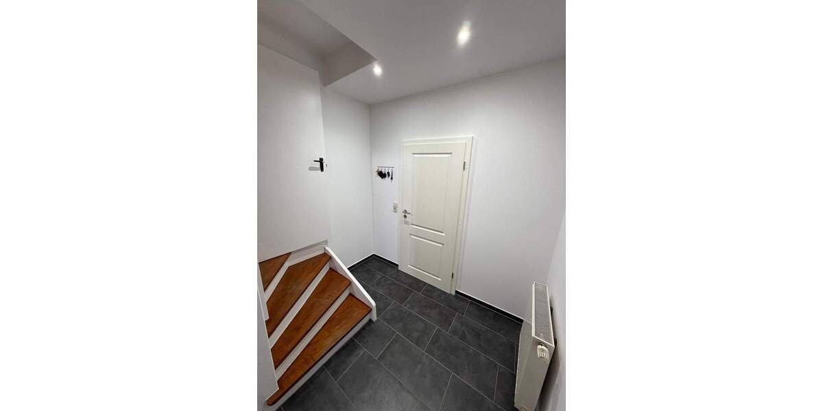 Mehrfamilienhaus, Wohnhaus Teuchern Plotha - 6 Zimmer, 250 m&sup2;, 159.900&euro; | Angebot:26377100