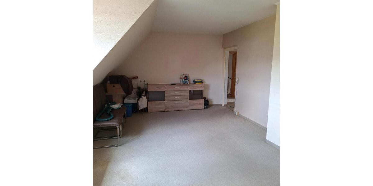 Dachgeschoßwohnung Neustadt an der Orla - 3 Zimmer, 90 m&sup2;, 78.000&euro; | Angebot:26741667