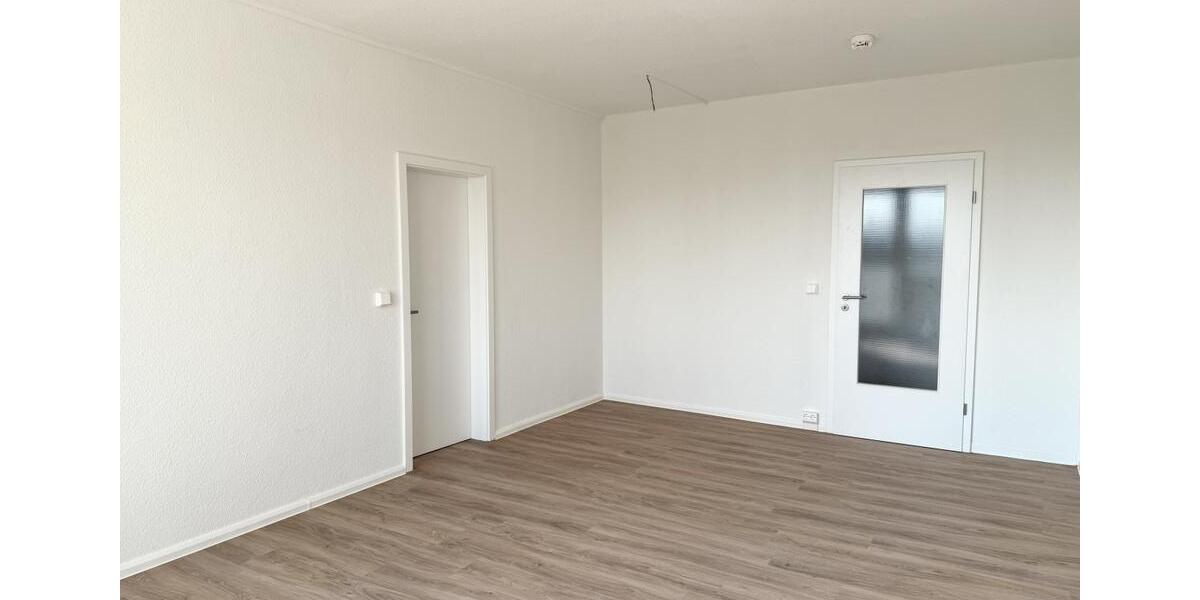Etagenwohnung Gera Alt-Bieblach - 4 Zimmer, 80 m&sup2;, 679&euro; | Angebot:26534023