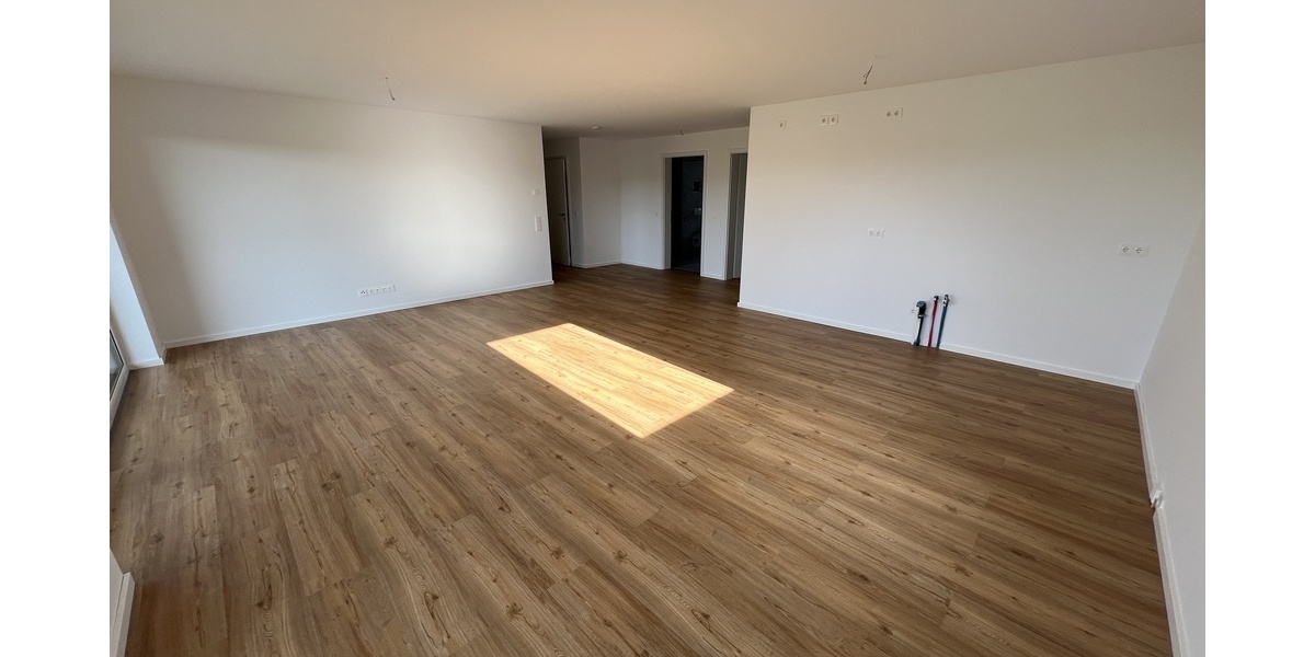 Zweitbezug nach Neubau! Tolle 4-Raum EG-Wohnung im mit großem Balkon, Aufzug, in ruhiger Lage von Gera! - Etagenwohnung Gera Pforten | Angebot:27459580