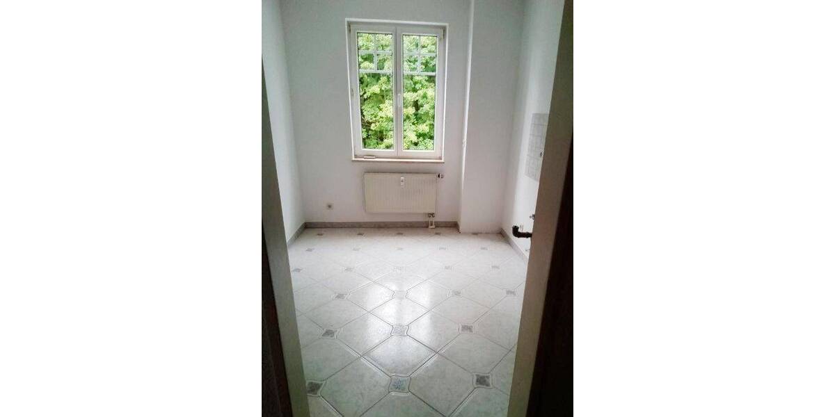 Etagenwohnung Gera Debschwitz - 3 Zimmer, 71 m&sup2;, 88.000&euro; | Angebot:26330181