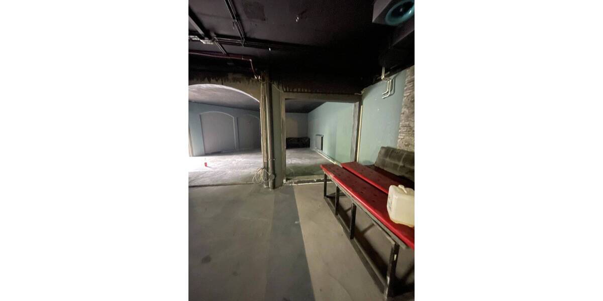 ehemalige Event-Location im Fachmarktzentrum am Floßgraben ca. 229 m² zimmer