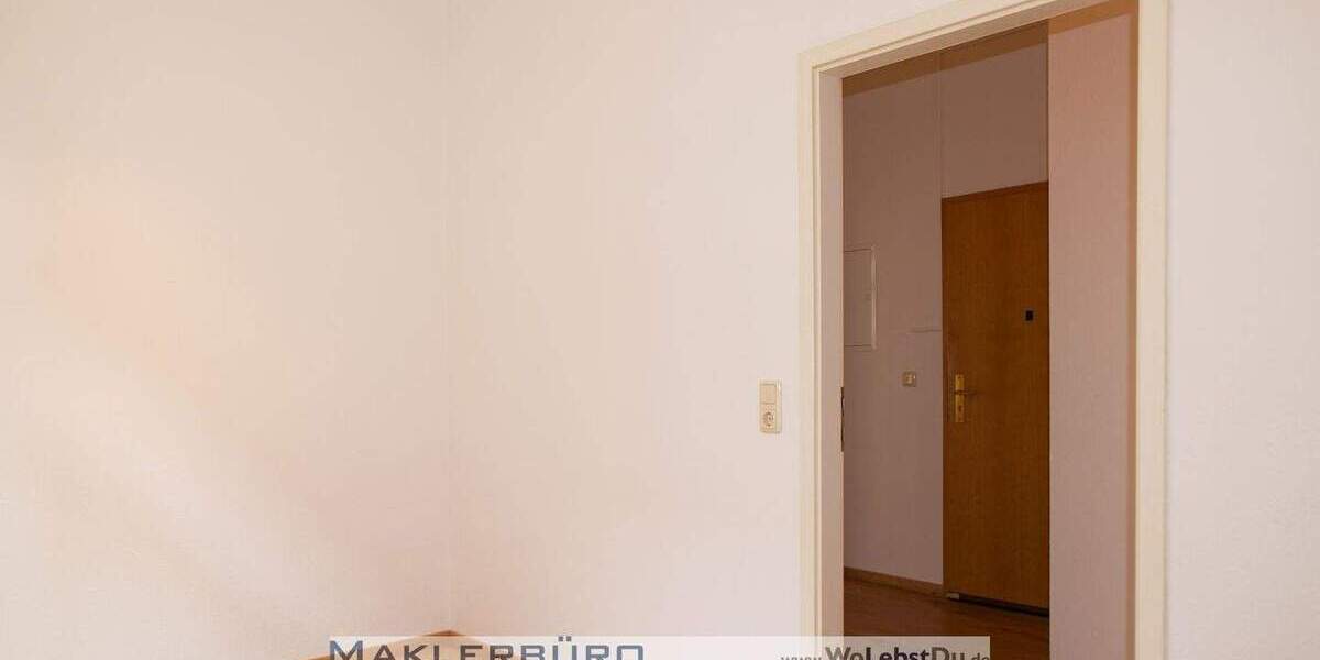 Etagenwohnung Greiz Irchwitz - 3 Zimmer, 77 m&sup2;, 382&euro; | Angebot:22520099