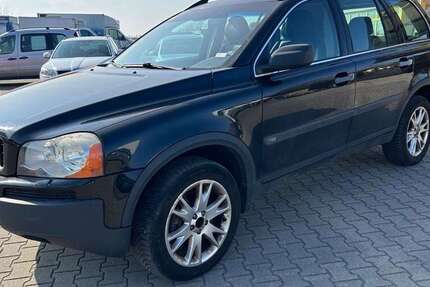 Volvo XC90 320.645 km 2.950 &euro; Bürgel 07616