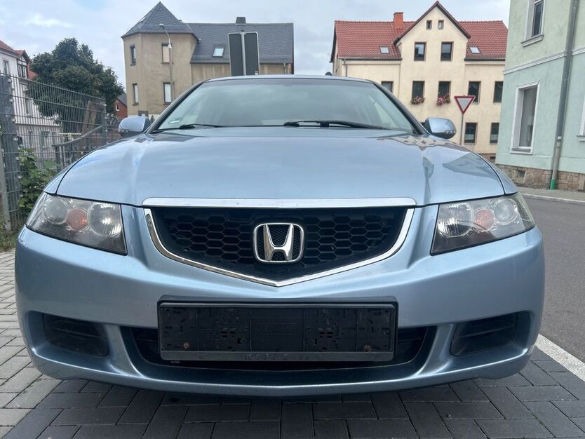 Honda Accord 133.000 km 3.300 € zwickau 08064
