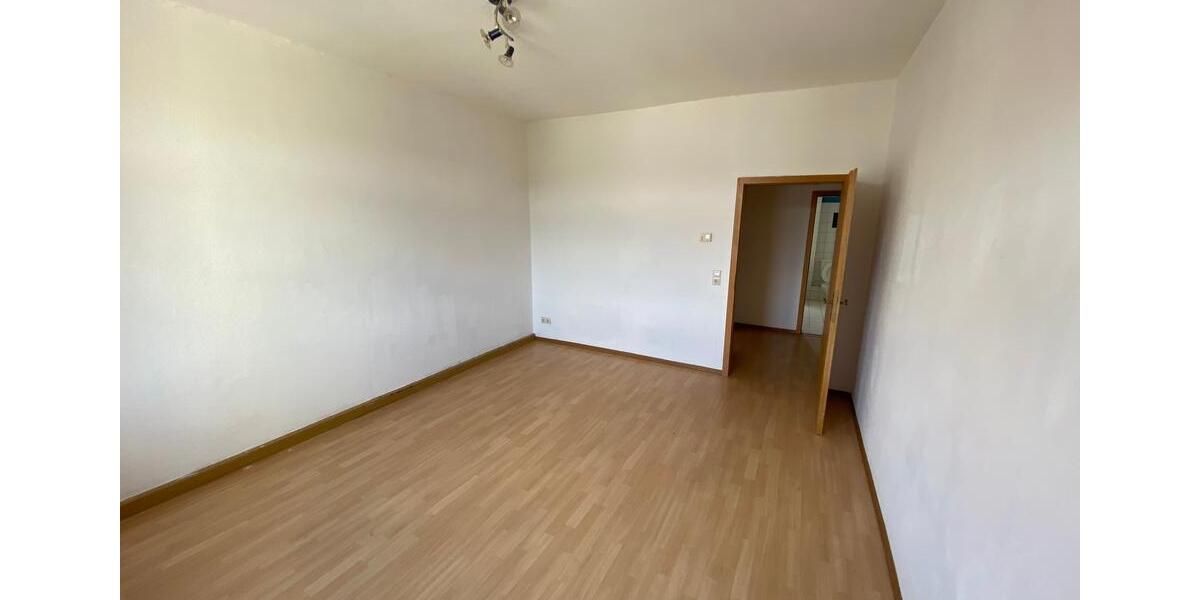Etagenwohnung Gera Debschwitz - 2 Zimmer, 54 m&sup2;, 309&euro; | Angebot:26489783