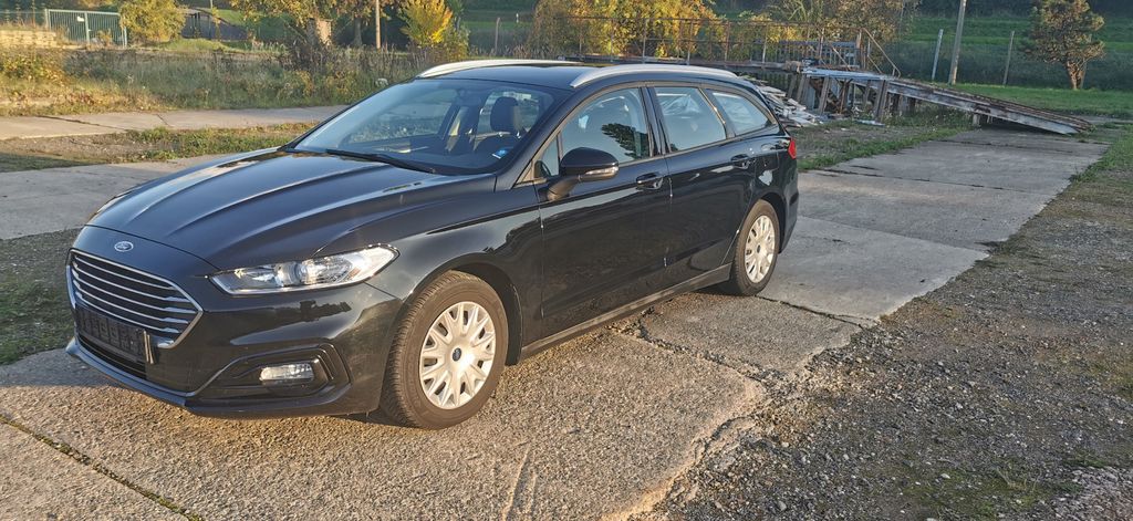 Ford Mondeo 93.284 km 13.923 &euro; Zeitz 06712