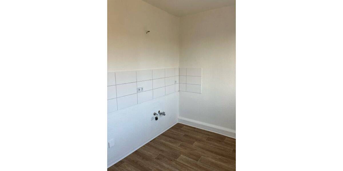 Etagenwohnung Gera Lusan - 4 Zimmer, 89 m&sup2;, 490&euro; | Angebot:26879183