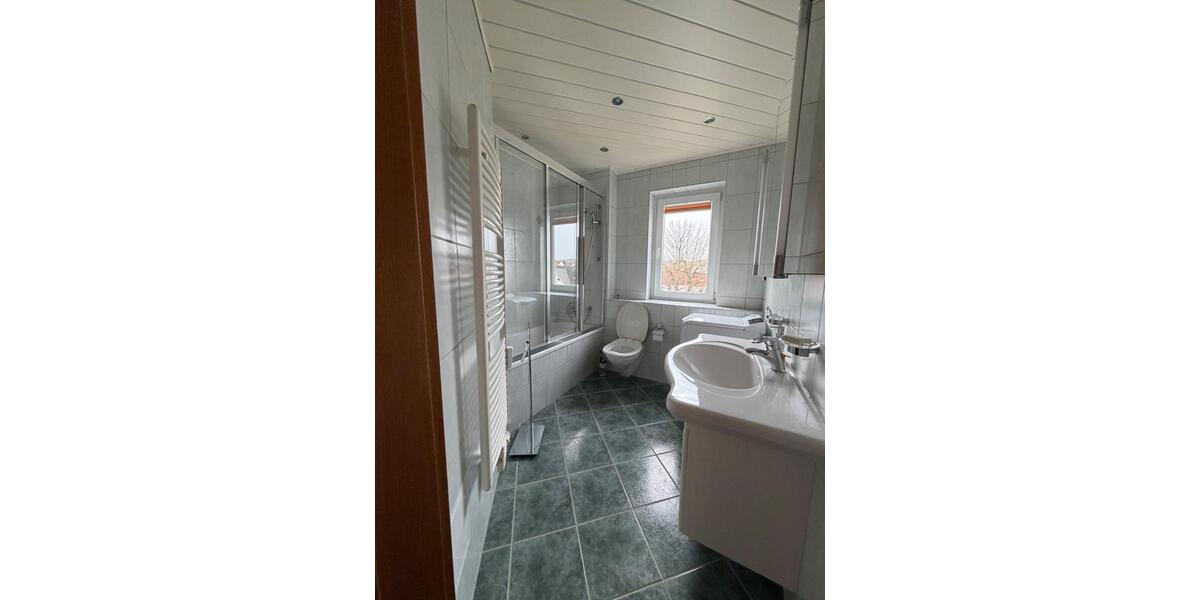 Etagenwohnung Weida - 4 Zimmer, 83 m&sup2;, 88.500&euro; | Angebot:26942154