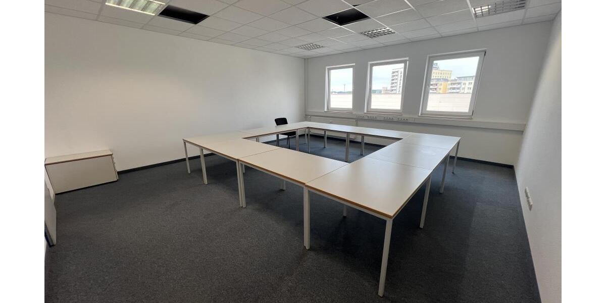 Bürogemeinschaft im Herzen von Gera! Moderne Büroräume mit Aufzug, Teeküche und Dachterrasse! - Gewerbeobjekt Gera | Angebot:26348791