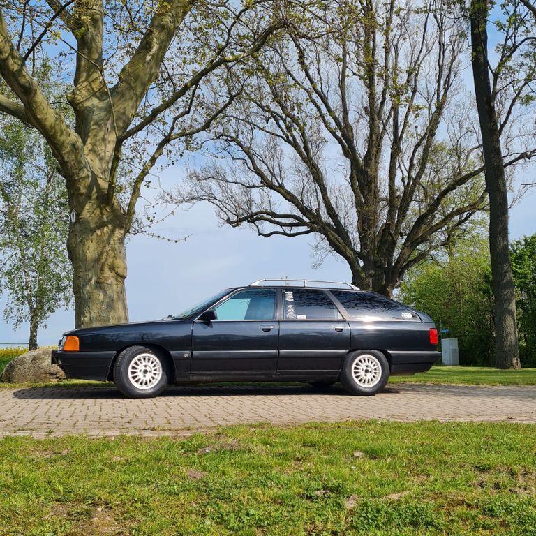 100