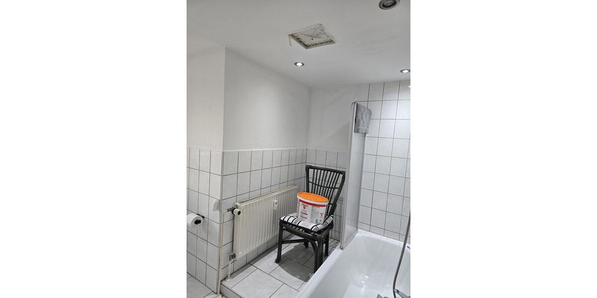 Hochparterre Ronneburg - 2 Zimmer, 42 m&sup2;, 250&euro; | Angebot:25999084