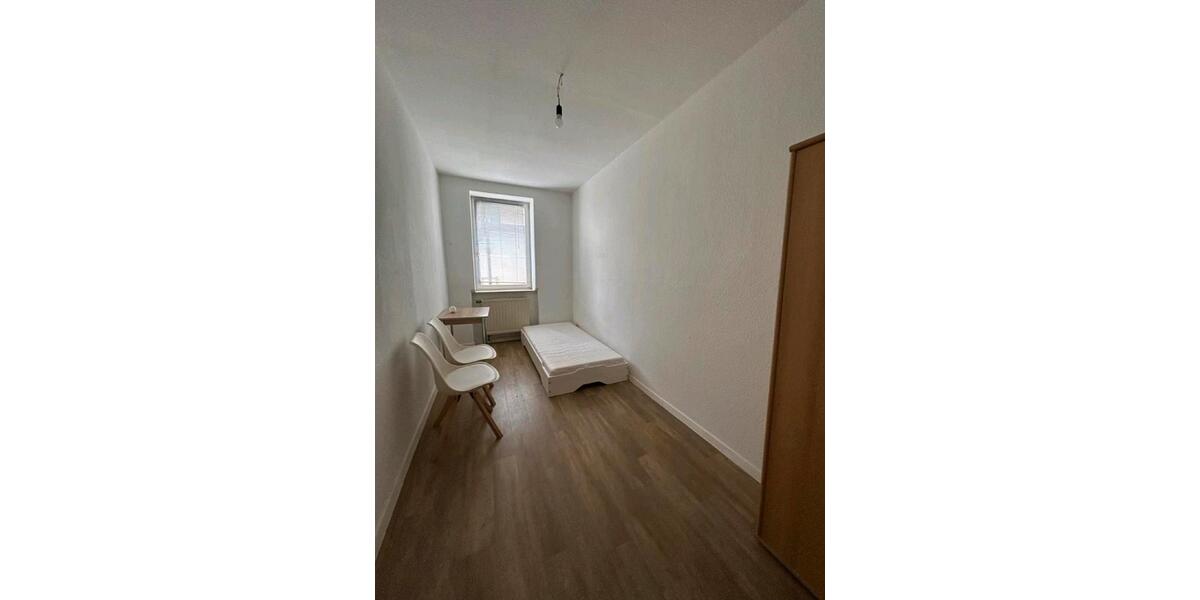 Erdgeschoßwohnung Gera Alt-Bieblach - 3 Zimmer, 65 m&sup2;, 375&euro; | Angebot:26250035