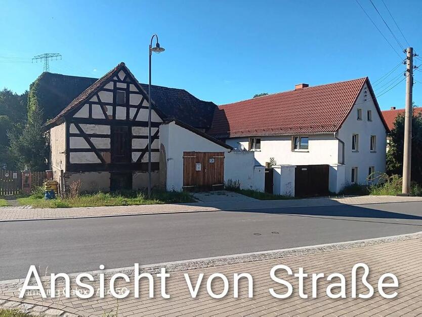 Vierseitenhof Sanierung und Renovierung Bedürftig für 50.000 Fest