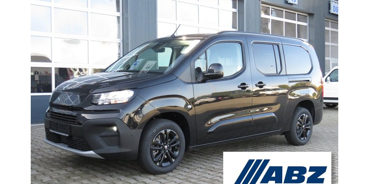 Fiat Doblo Maxi Kombi 130 AT / 7-Sitze + 10-Zoll Navi 10.280 km 27.965 &euro; Münchenbernsdorf 07589