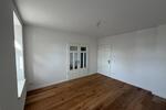 Hochparterre Meerane - 4 Zimmer, 95 m&sup2;, 1.000&euro; | Angebot:26325764