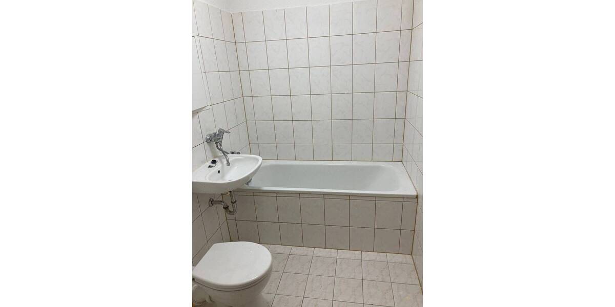 Etagenwohnung Gera Lusan - 2 Zimmer, 50 m&sup2;, 295&euro; | Angebot:26276117