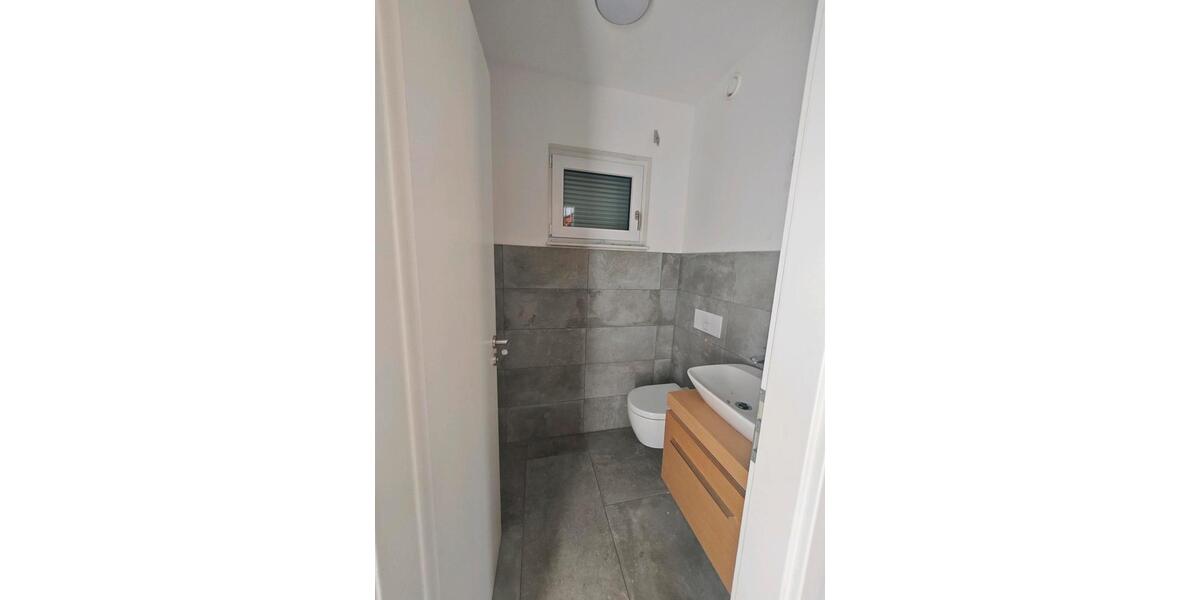 Einfamilienhaus Rositz - 3 Zimmer, 108 m&sup2;, 300.000&euro; | Angebot:26180419