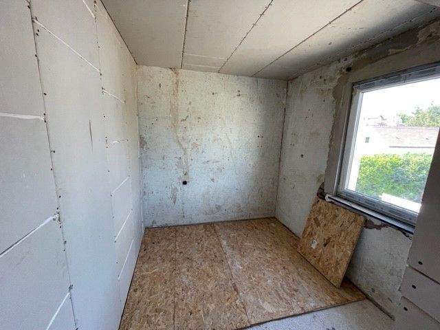 Mehrfamilienhaus, Wohnhaus Teuchern - 1 Zimmer, 280 m&sup2;, 45.000&euro; | Angebot:25771897