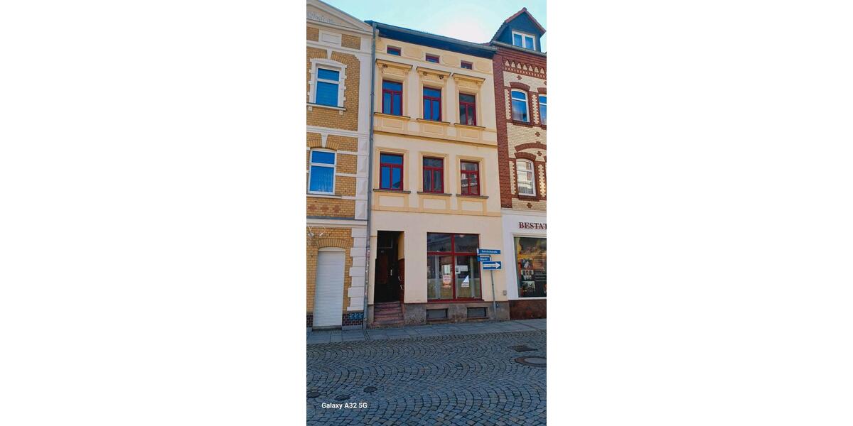 Reihenhaus Meuselwitz - 8 Zimmer, 87 m&sup2;, 70.000&euro; | Angebot:26102819