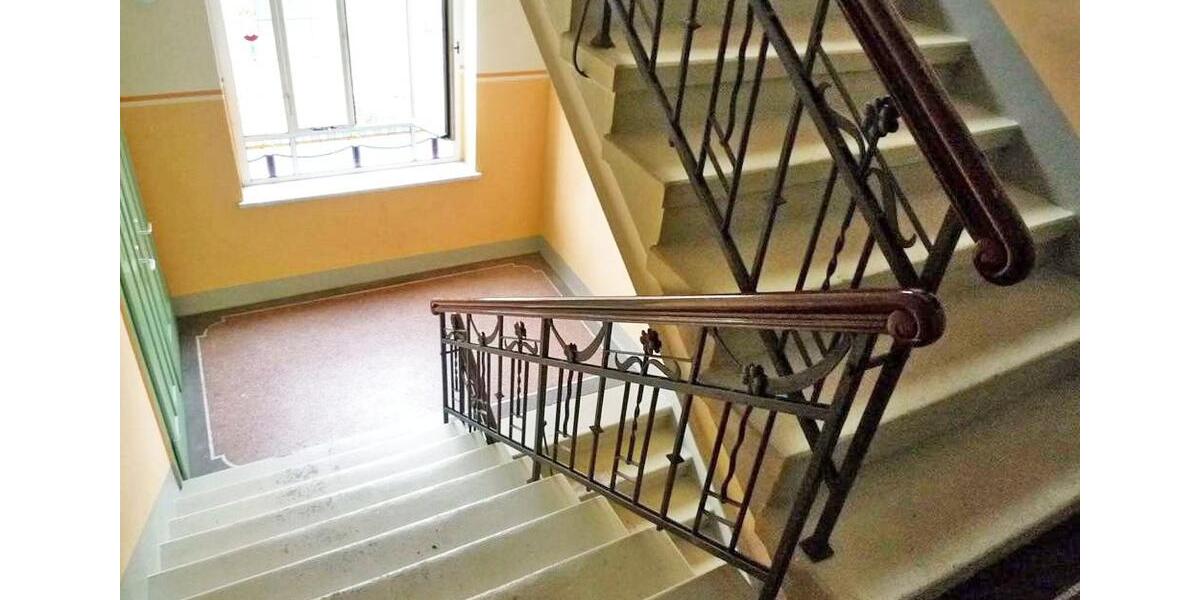 Kleine Erdgeschosswohnung in Werdau zur Kapitalanlage 2 zimmer