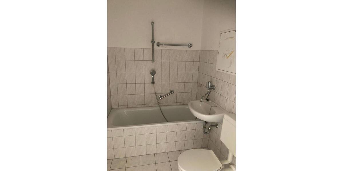Etagenwohnung Gera Lusan - 3 Zimmer, 57 m&sup2;, 330&euro; | Angebot:26542766