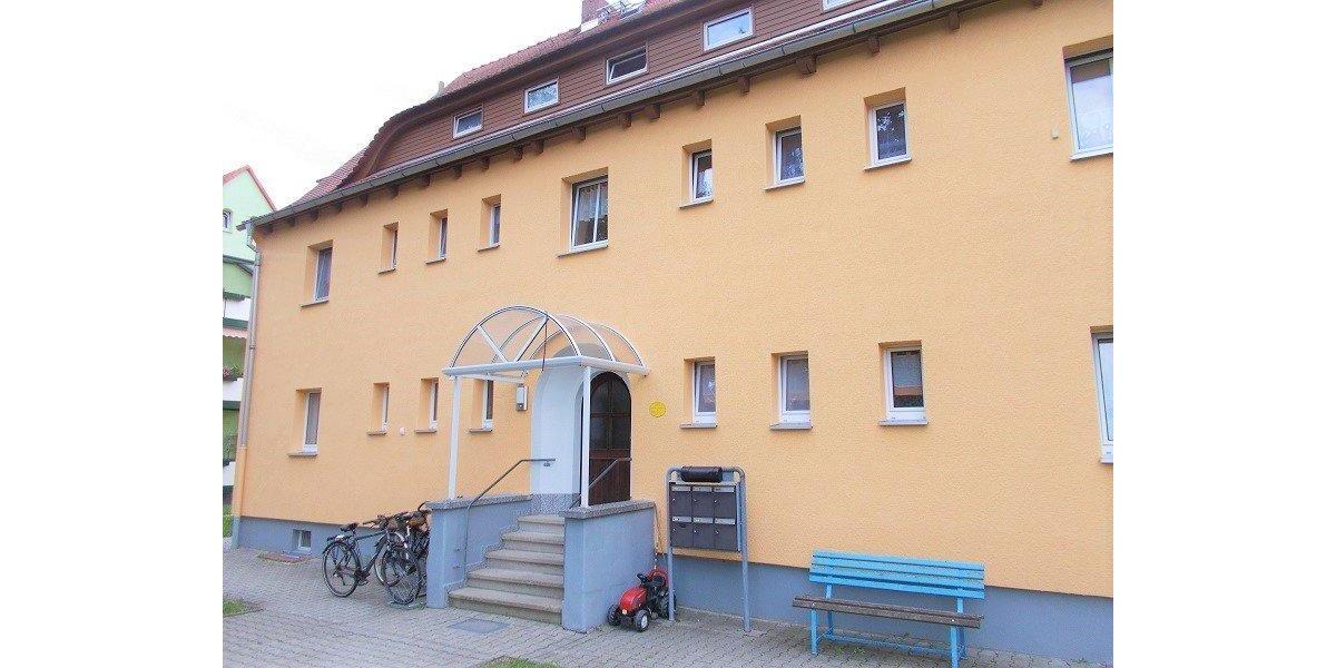 Etagenwohnung Schmölln - 2 Zimmer, 49 m&sup2;, 270&euro; | Angebot:26380941