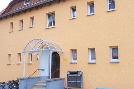 Wohnung Schmölln - 2 Zimmer, 49 m&sup2;, 270&euro; | Angebot:26380941