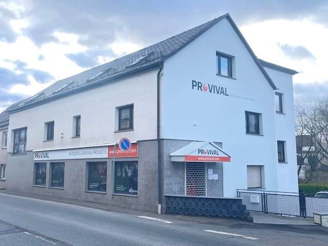 Büro in Werdau 159.000 € 290 m²