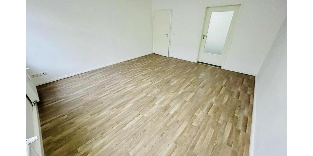 Modern sanierte 4 Raum-Wohnung mit Balkon und schickem Bad! - Etagenwohnung Gera Ostviertel | Angebot:26335029