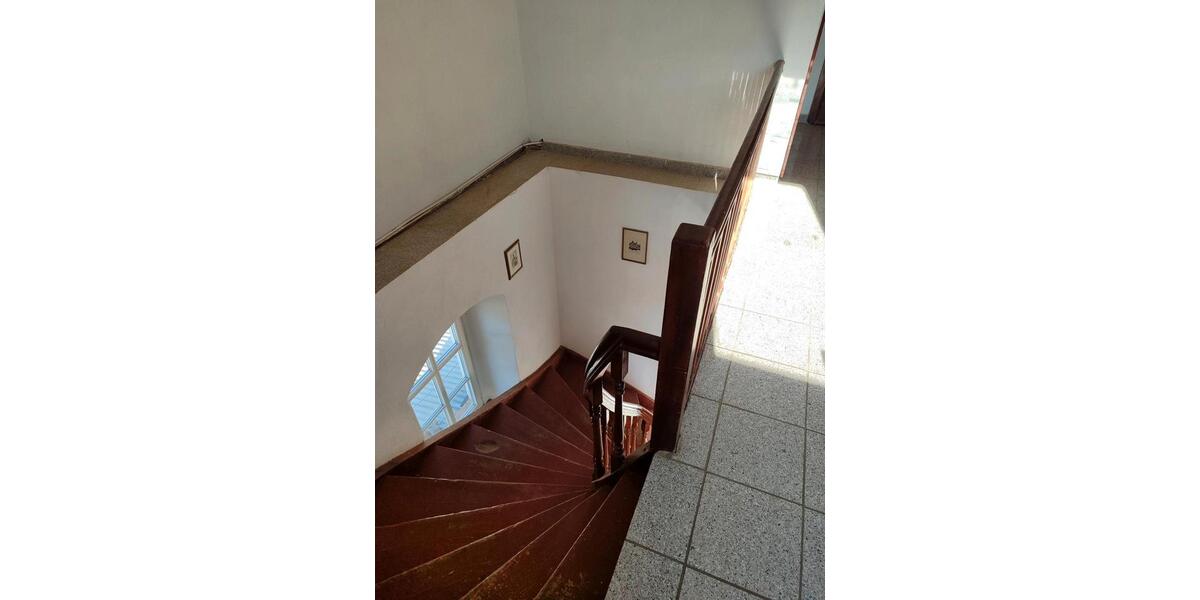 Etagenwohnung Weida - 2 Zimmer, 50 m&sup2;, 300&euro; | Angebot:25304483