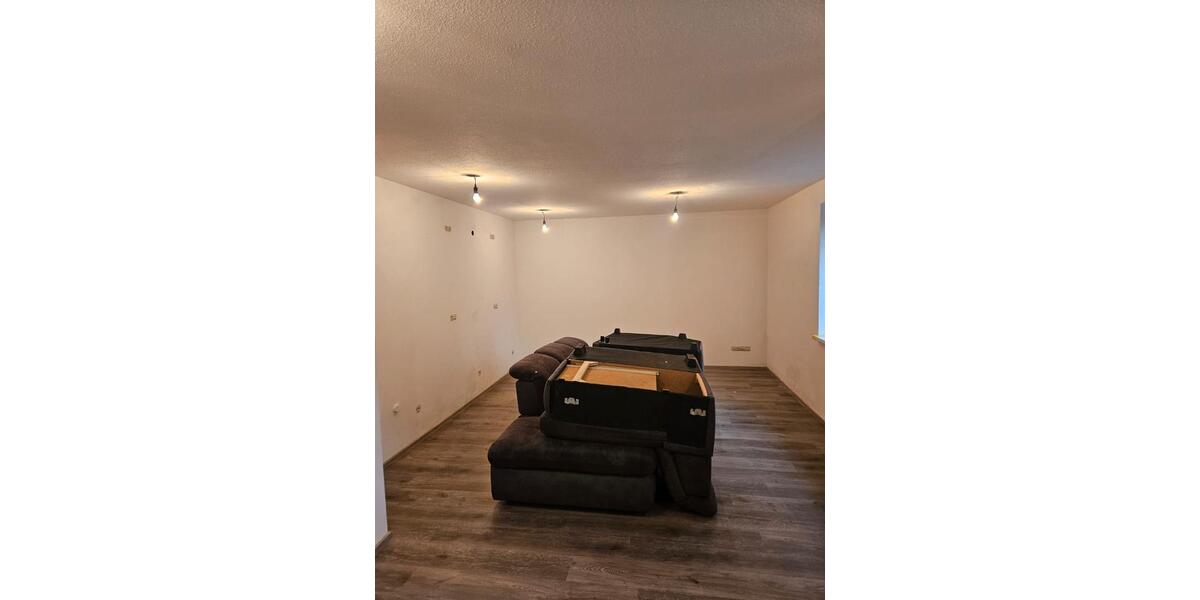 Erdgeschoßwohnung Stadtroda - 2 Zimmer, 20 m&sup2;, 480&euro; | Angebot:25988695