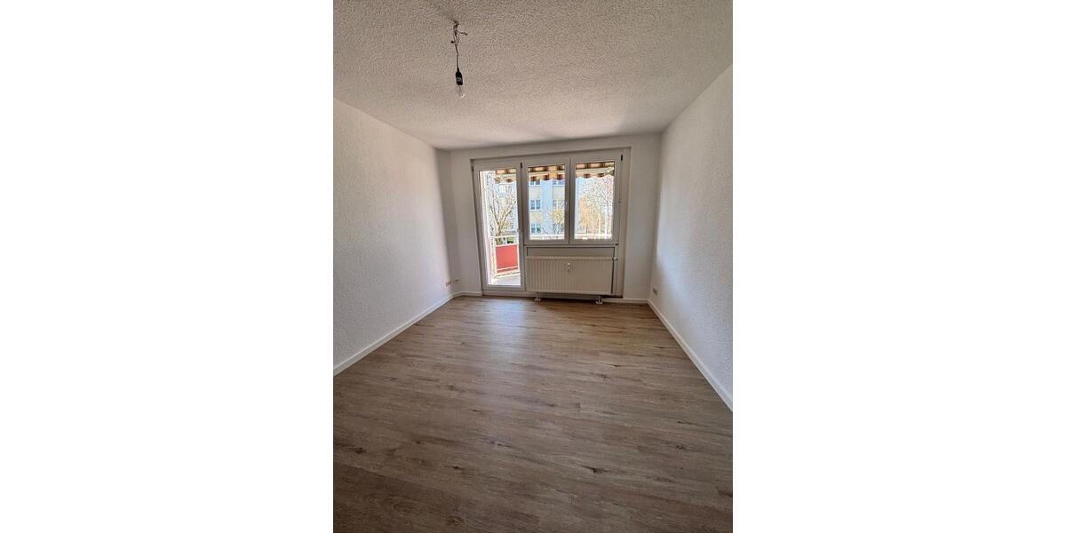 Hochparterre Gera Debschwitz - 2 Zimmer, 48 m&sup2;, 500&euro; | Angebot:26338478