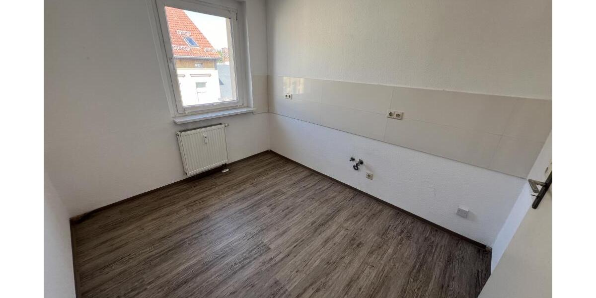 Wintergarten und Balkon! Schöne 3-Raum Wohnung in Gera Debschwitz - Etagenwohnung Gera Debschwitz | Angebot:26744942