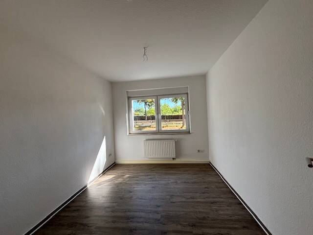 Etagenwohnung Altenburg Südost - 3 Zimmer, 70 m&sup2;, 420&euro; | Angebot:25667811