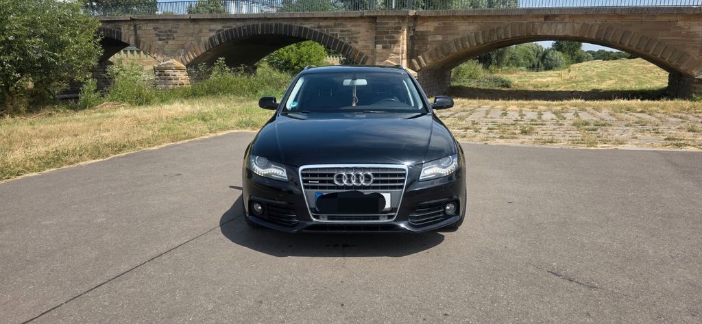 Audi A4 156.000 km 9.000 € kretzschau 06712
