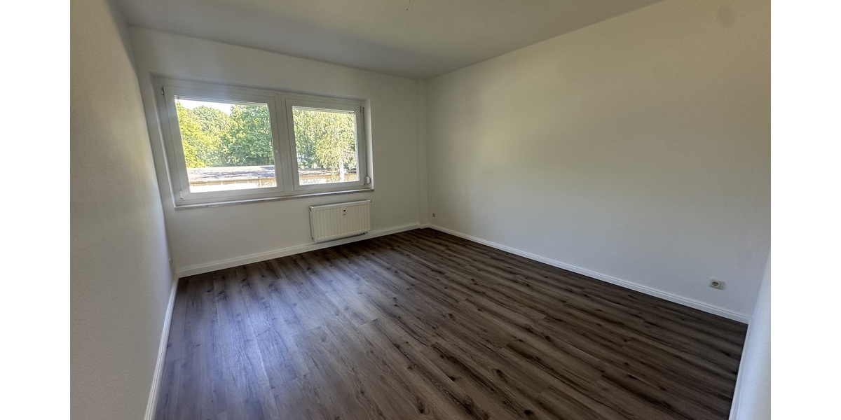 Neu sanierte 3 Zimmer Wohnung mit Balkon und Wanne in Untermhaus! - Etagenwohnung Gera Untermhaus | Angebot:27261863