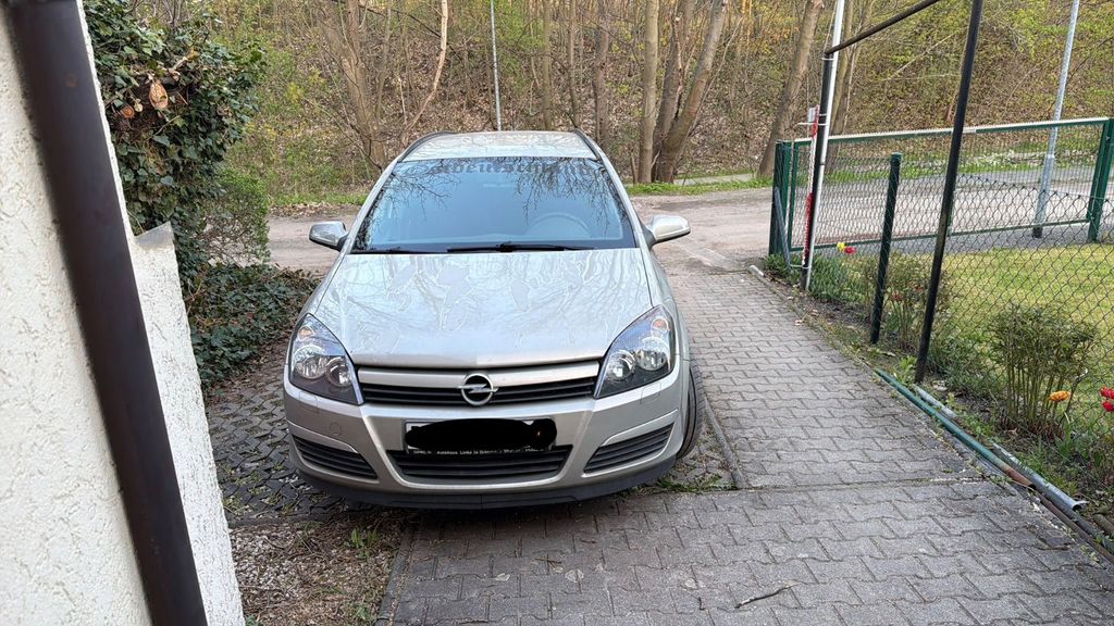Opel Astra 207.000 km 1.500 &euro; Zeitz 06711