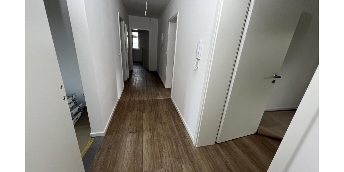Erstbezug nach Sanierung: Exklusive 3 Zimmer Wohnung mit Balkon, Wanne und Dusche! - Etagenwohnung Gera Alt-Bieblach | Angebot:26248665
