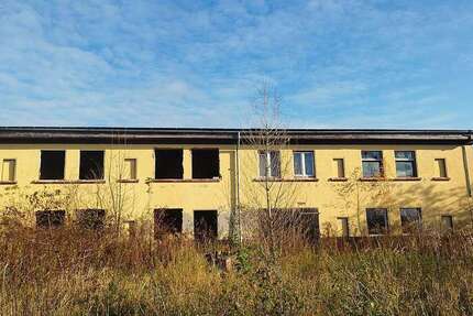 Grundstück zu verkaufen in Teuchern 140.000 € 3840 m² zimmer