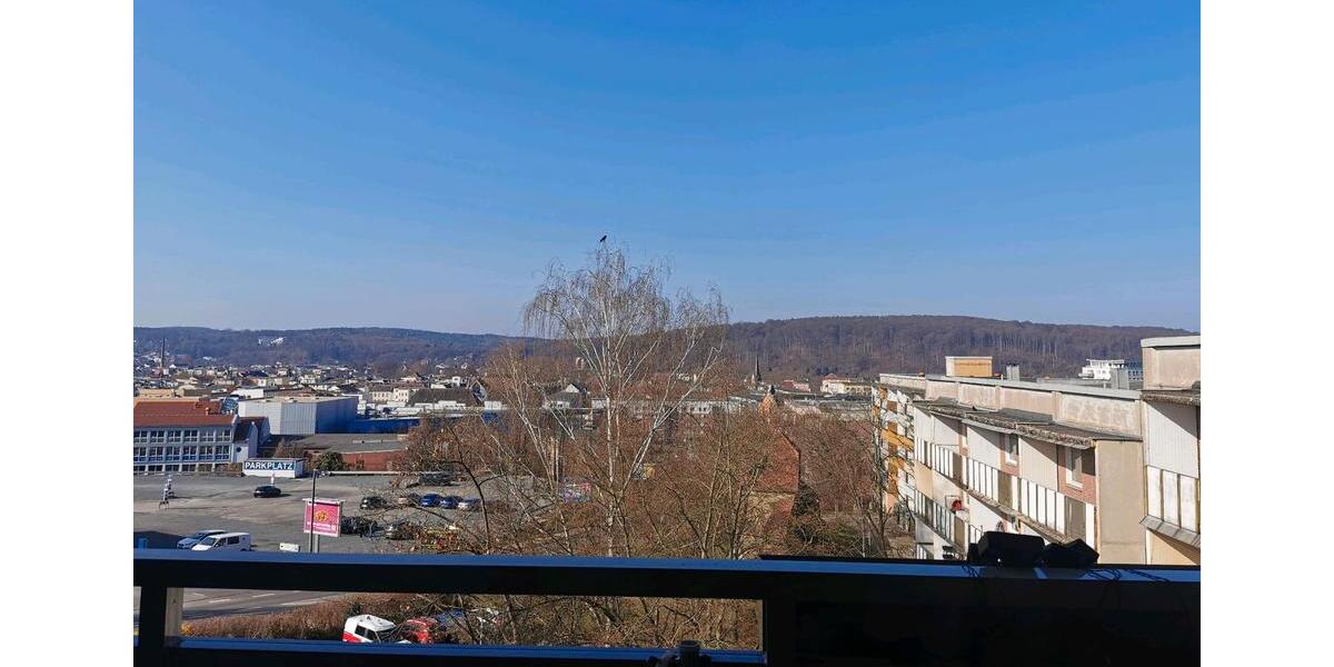 Dachgeschoßwohnung Gera - 3 Zimmer, 67 m&sup2;, 379&euro; | Angebot:26124527