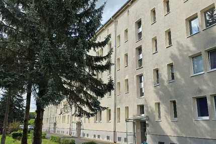 Wohnung Bad Köstritz Pohlitz - 4 Zimmer, 69 m&sup2;, 481&euro; | Angebot:27018065