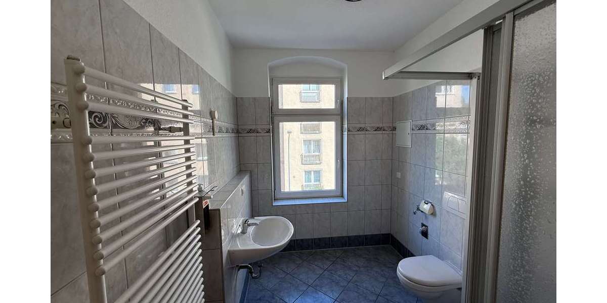 Etagenwohnung Greiz - 2 Zimmer, 40 m&sup2;, 250&euro; | Angebot:27339802